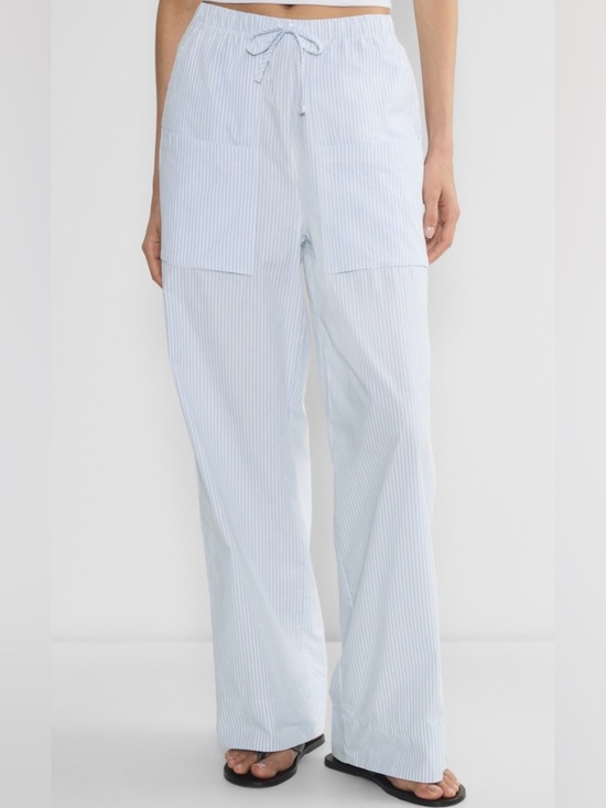 Aritzia Pants - NWT ARITIZIA Light Blue Pinstripe Drawstring Wide-Leg Pants - Small
